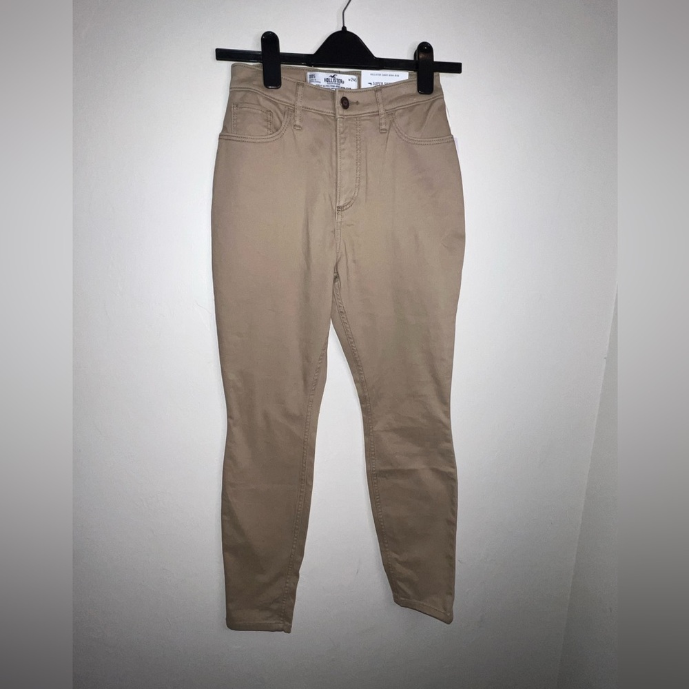 Hollister Women's Tan Skinny Pants 24S Curvy‎ super skinny